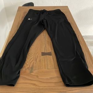 Boys Under Armour fleece pants